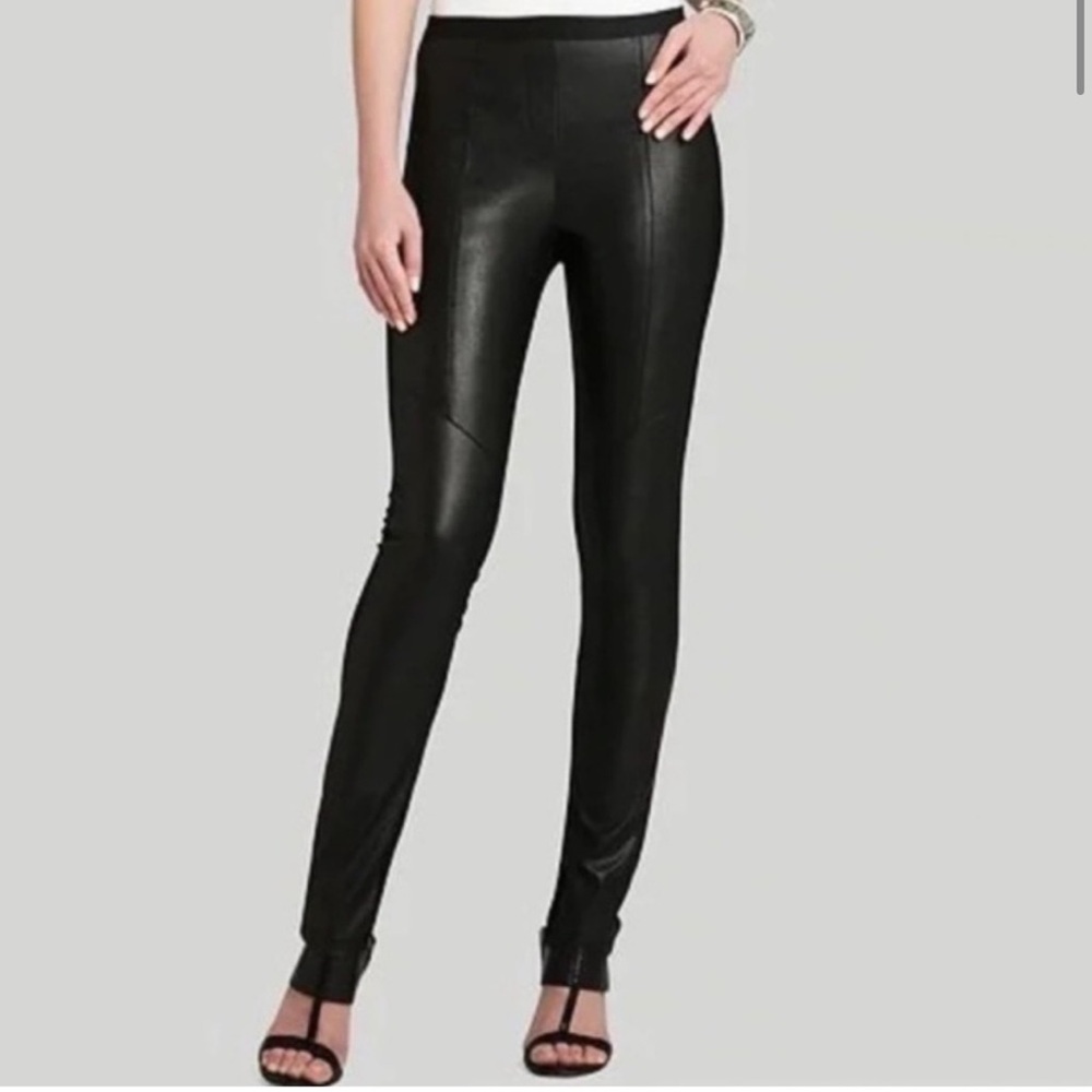 🥑5/$25 BCBGMaxAzria Maddex Faux Leather Front Leggings size XS